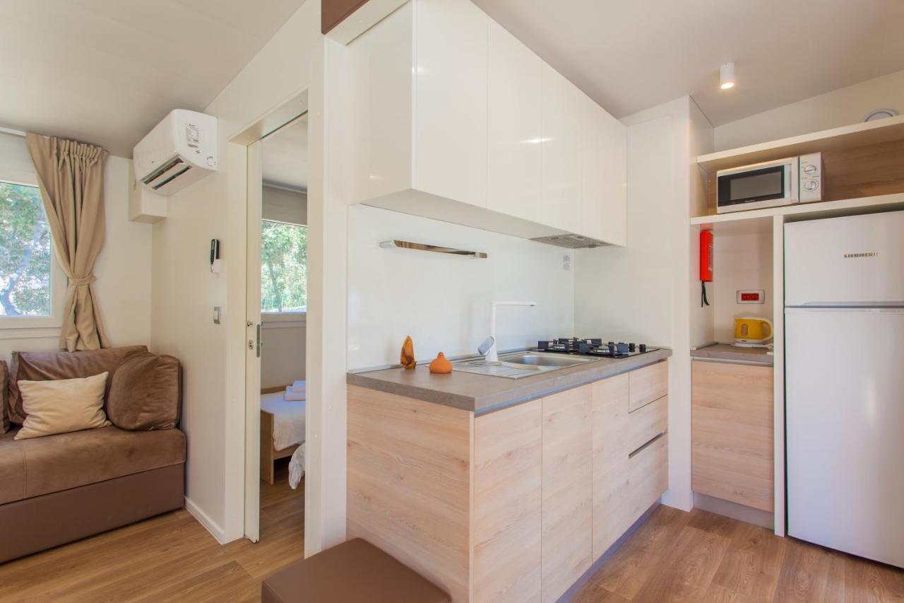 Mobile Homes Lopari Nerezine Bagian luar foto